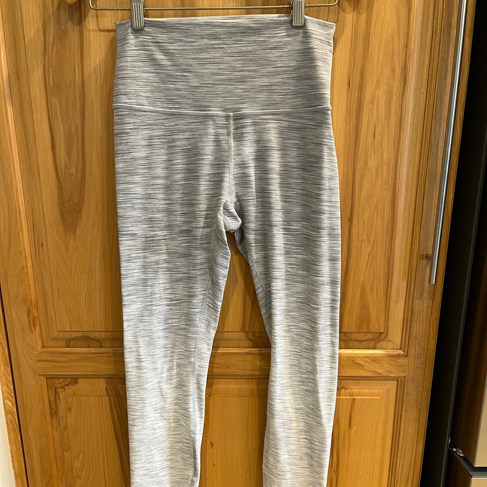 Lululemon 6